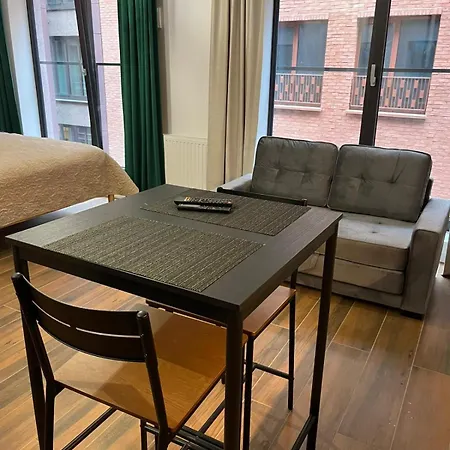 Na Wyspie Spichrzow Gdańsk